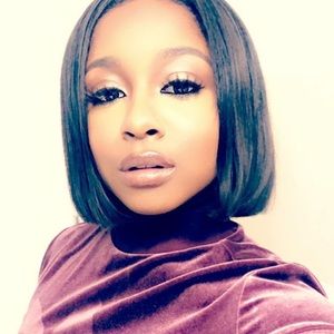 Meet your Posher, Jeannette